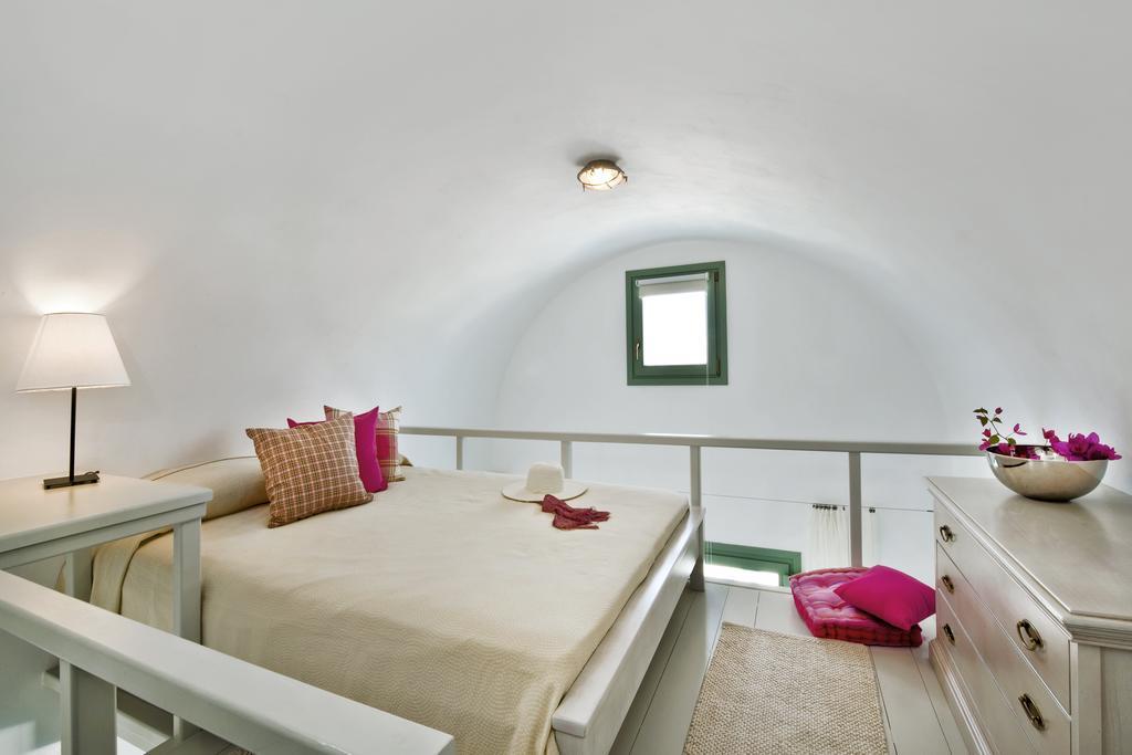 Aura Marina Santorini * Akrotírion